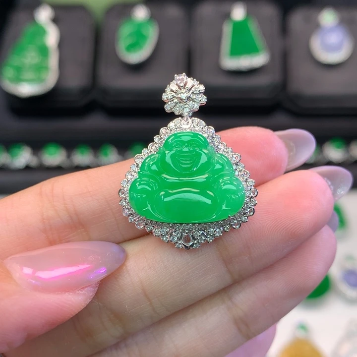 翡翠吊坠(不含链)18K金镶嵌