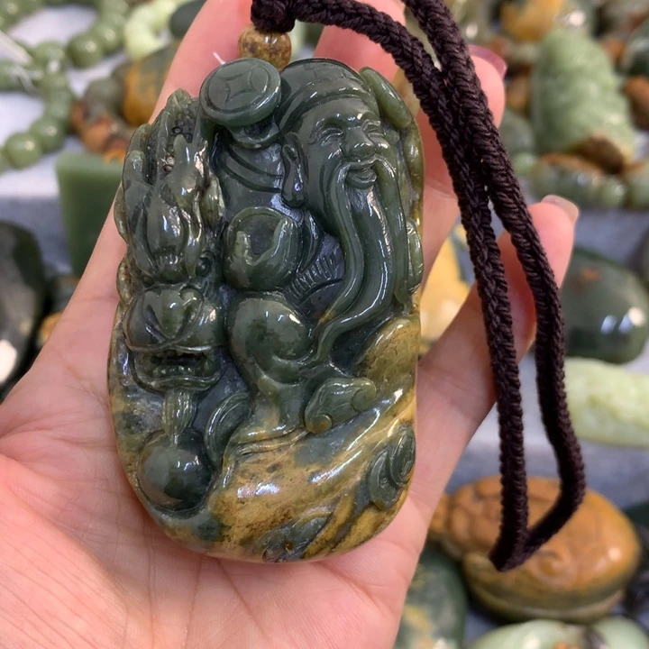 岫岩老玉（透闪石质玉）未镶嵌把件