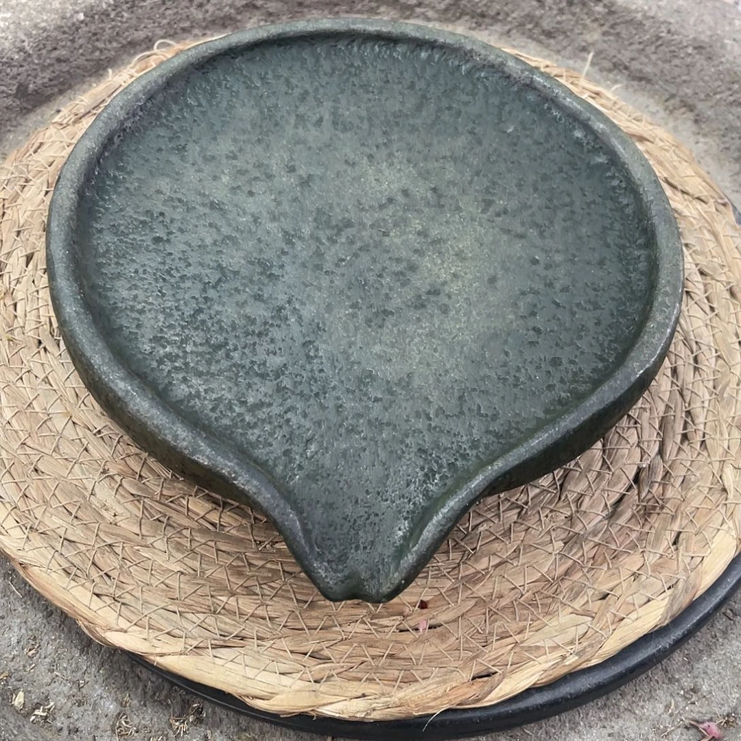 朝***夕老挝石青石小水滴茶台摆件很漂亮