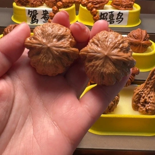 吊坠文玩核桃38尺铁锤