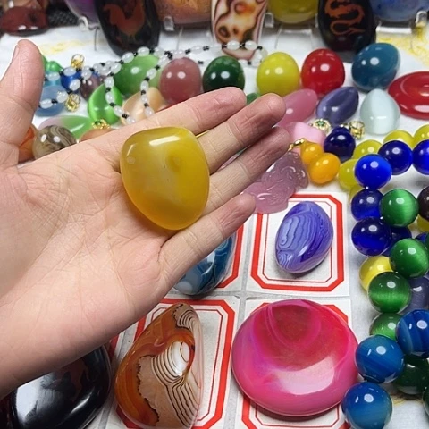 玛瑙/玉髓颈饰合金