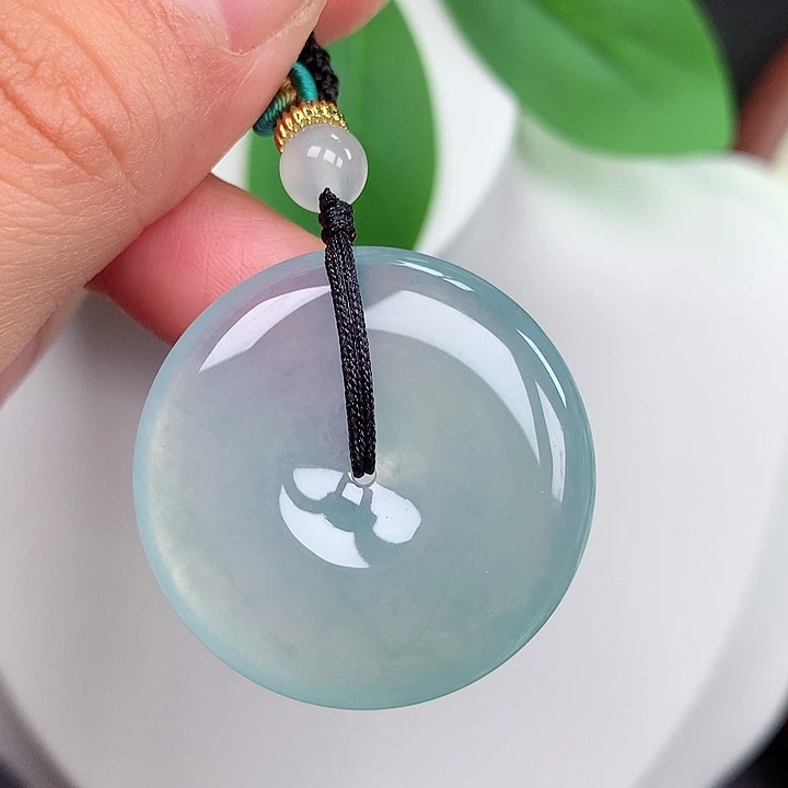 颈饰未镶嵌翡翠平安扣 32.1x6.2