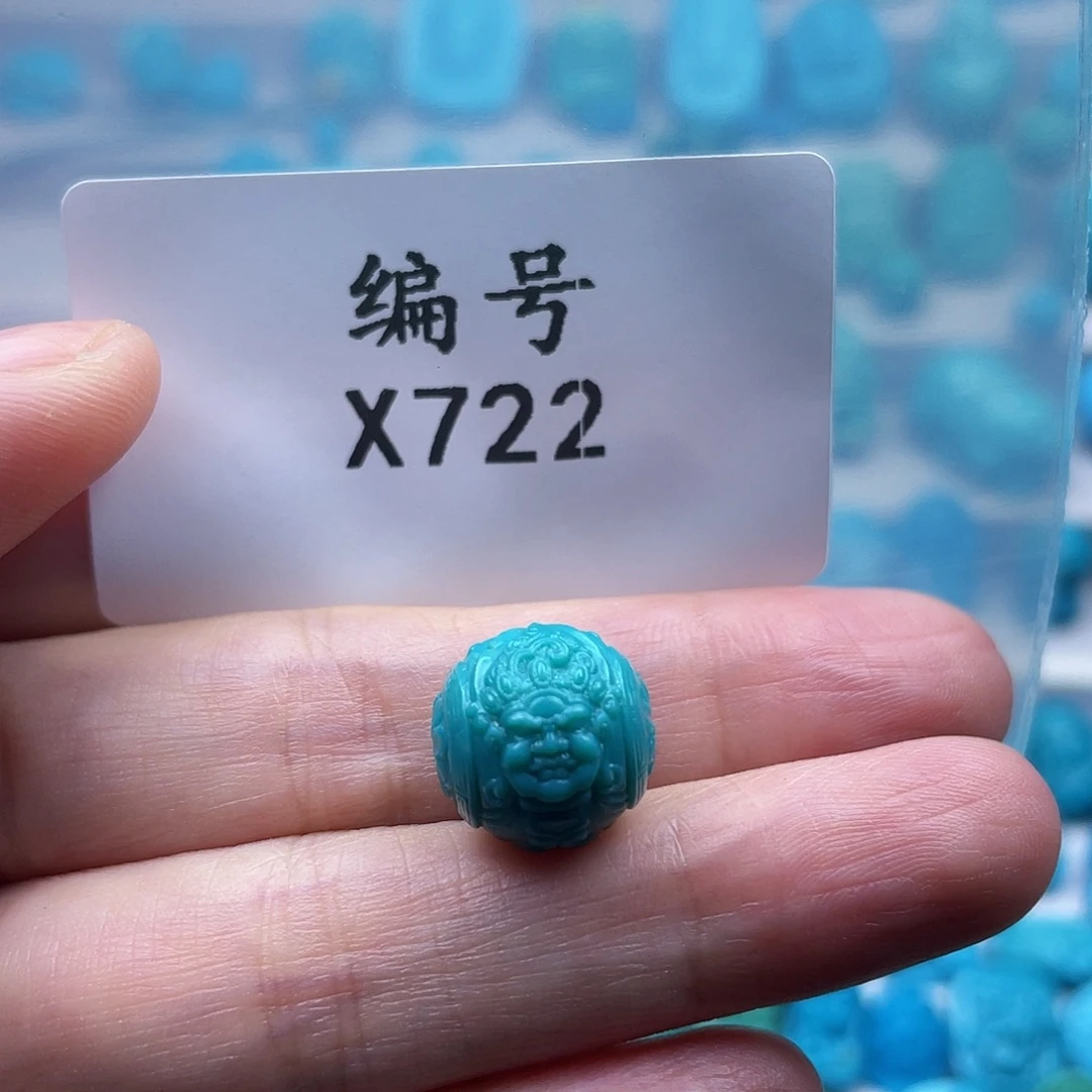 多***店绿松石未镶嵌珠宝奇石