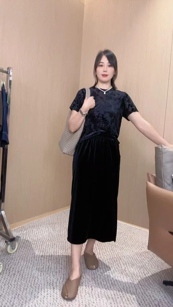 金丝绒半身裙 夏季新款侧开半身裙 A22501