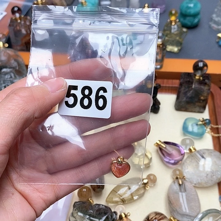 【闪购商品】水晶项链未镶嵌弘