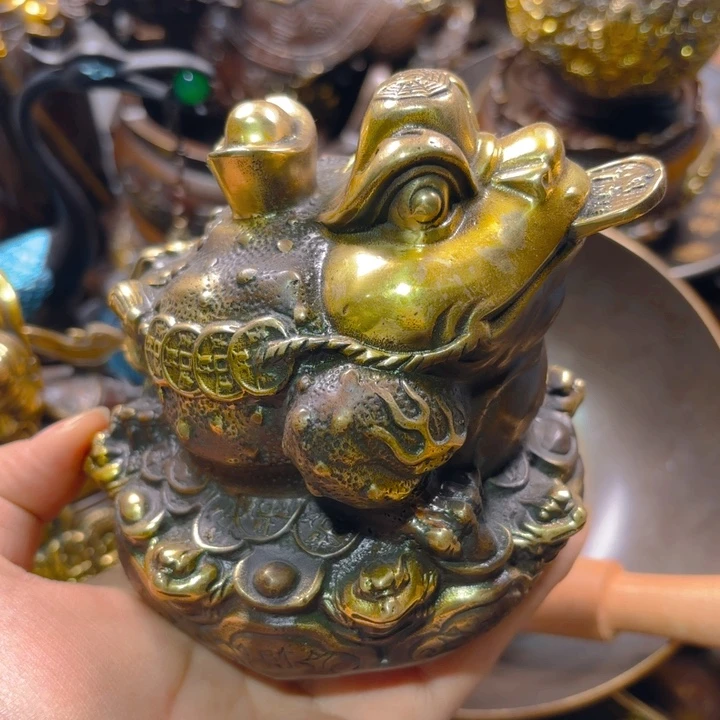 铜器摆件收收藏藏