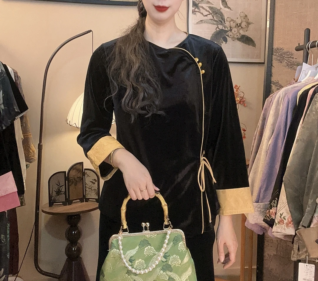 【花影】圆领长袖斜襟荷叶边显瘦时尚新中式677
