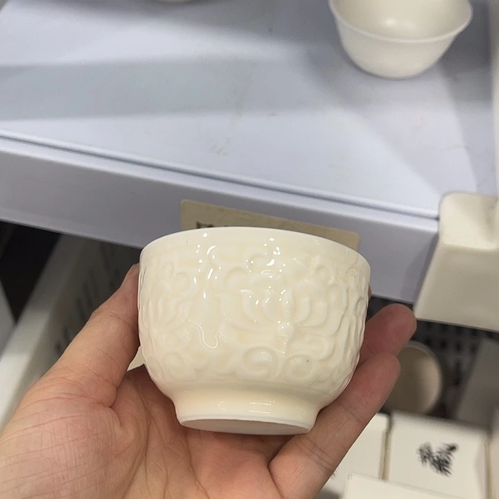 福利待遇多多哦哦哦