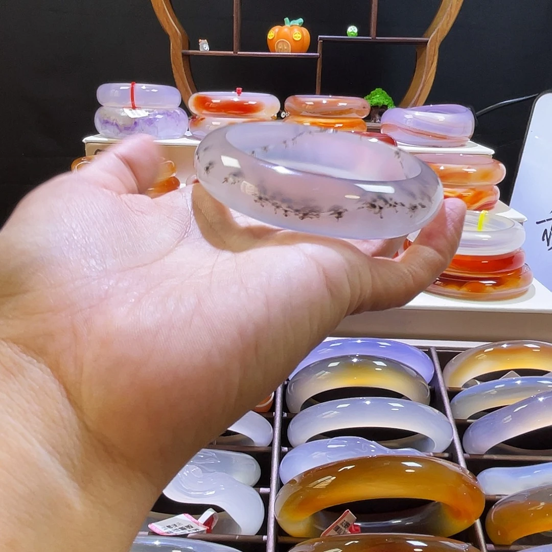 玛瑙/玉髓未镶嵌手镯