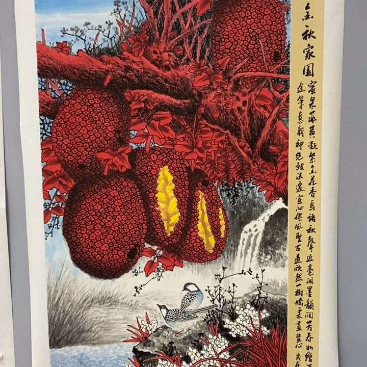 手绘作品等多种形式进行