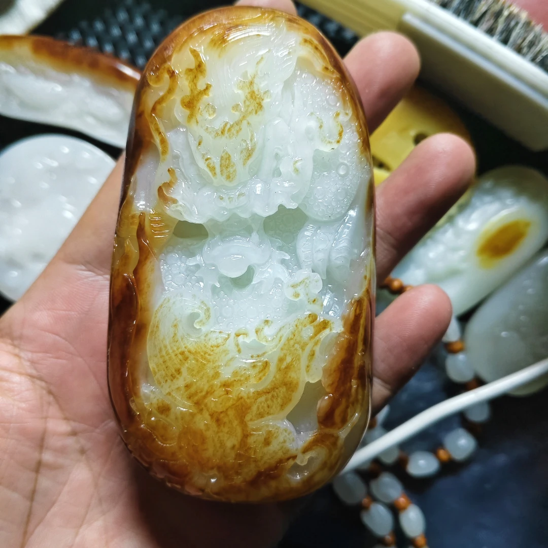 特色手工艺手工雕刻龙