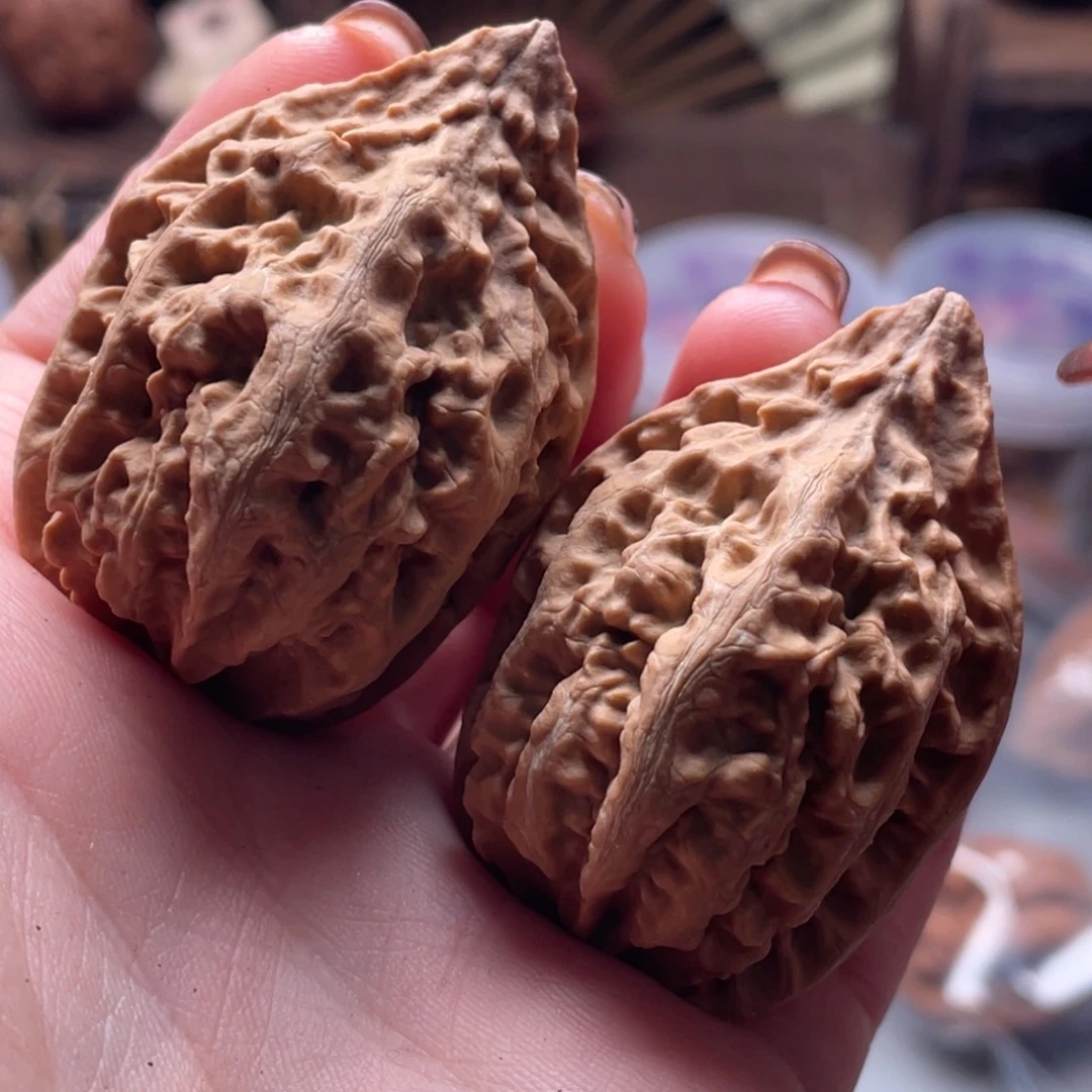 文玩核桃把件楸刀鱼28