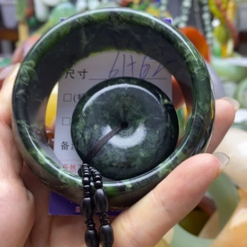 未镶嵌蛇纹石玉手镯