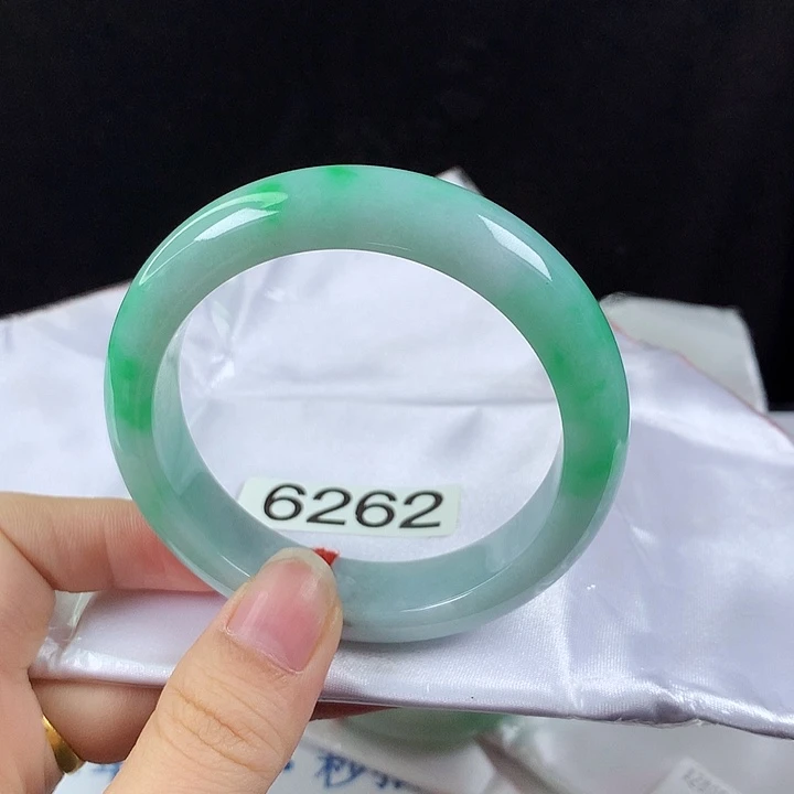未镶嵌手镯翡翠56圈