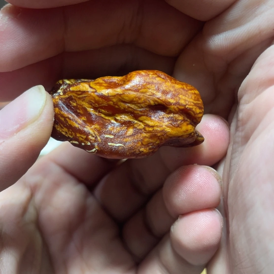 定制琥珀天然原矿