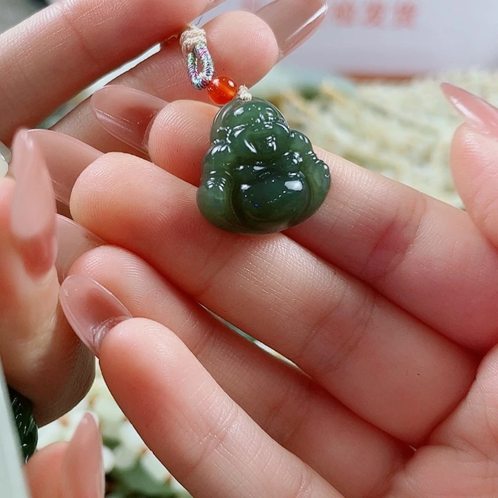 未镶嵌和田玉挂件