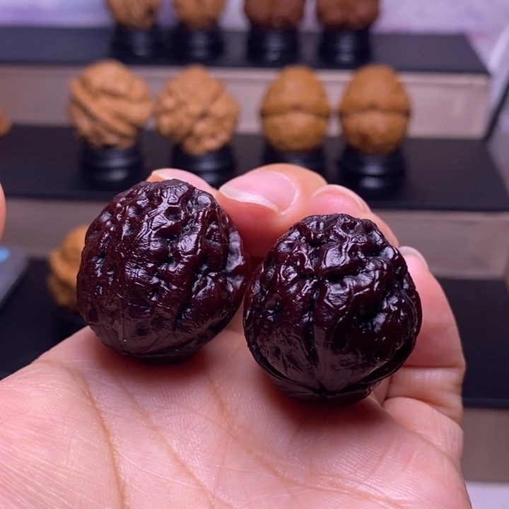 文玩核桃把件脑纹青蛙66