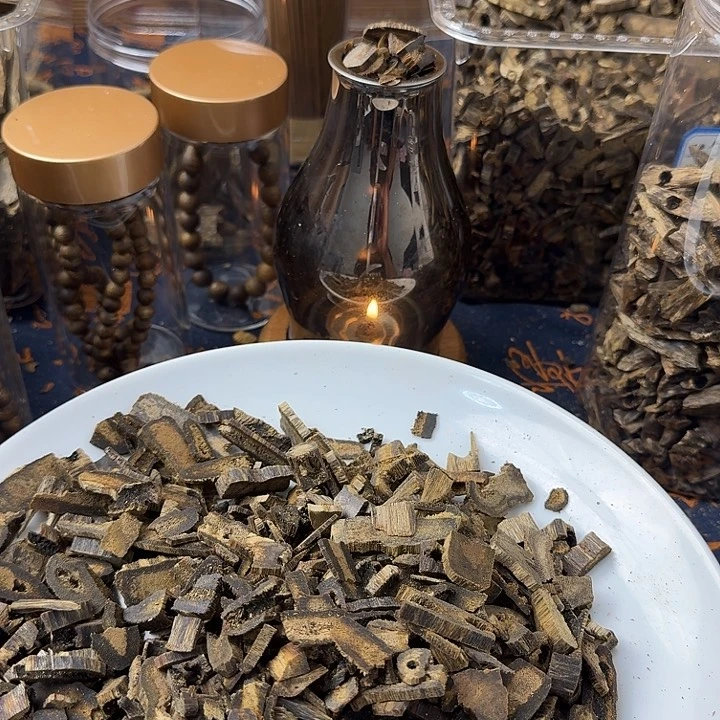 沉香碎屑沉香R**a一个