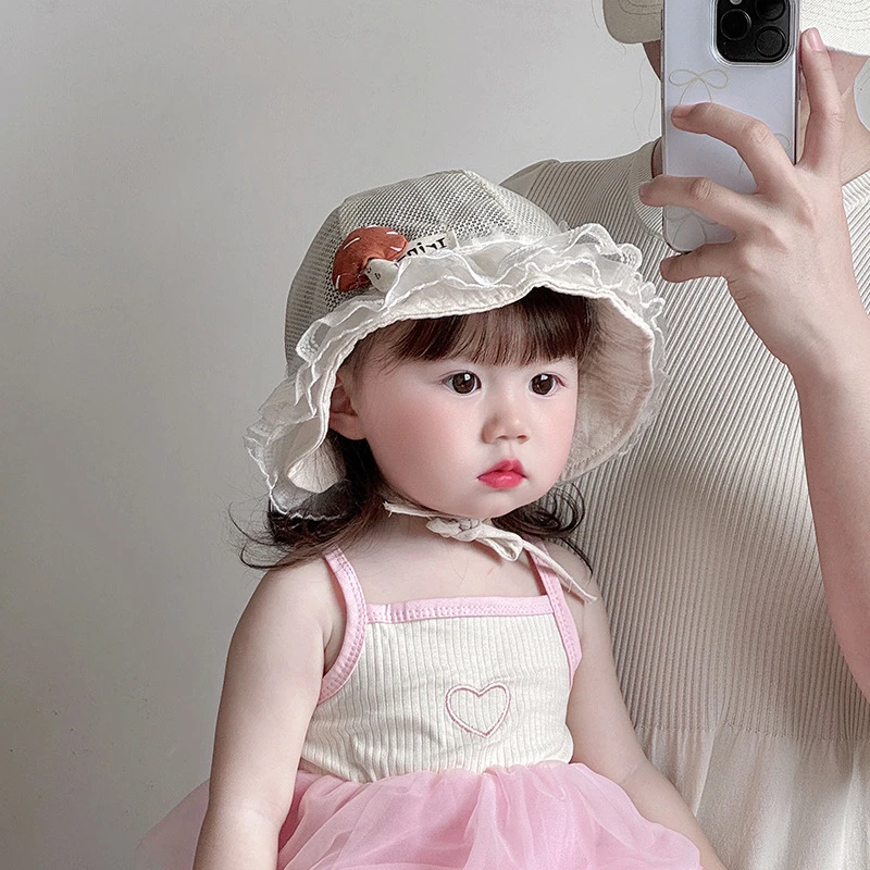 【小布丁】女婴儿夏季薄款蕾丝系带宫廷帽子小月龄女宝宝户外遮阳帽