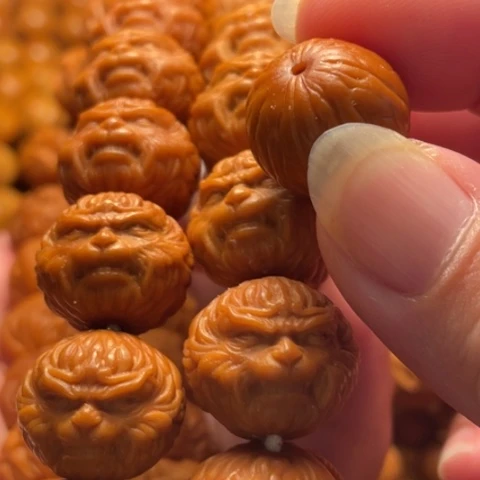 猴头核桃手串爱***姐舞台