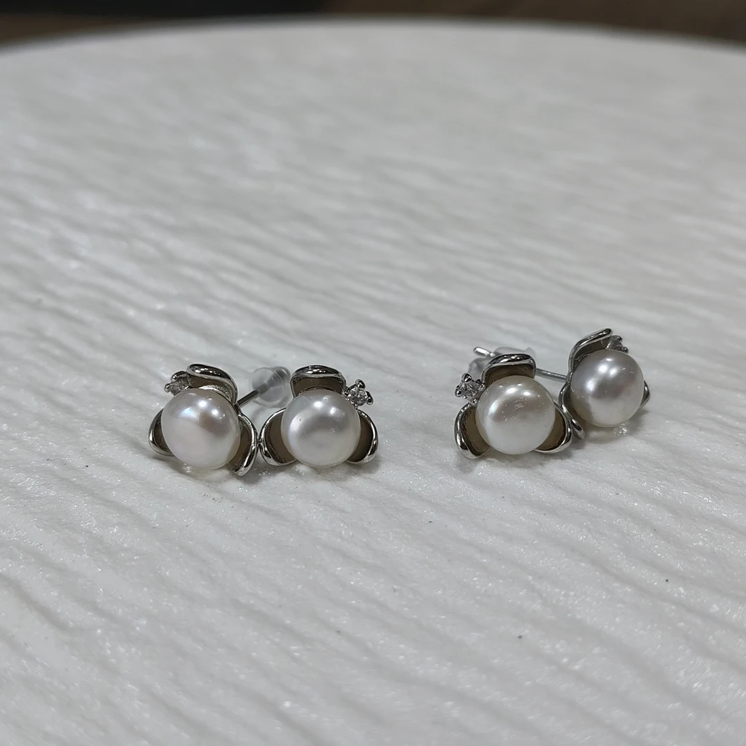 【书记甄选】天然淡水珍珠耳钉 多样性发一件 1623BB