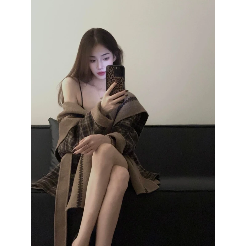 复古高级感时髦气质格纹外套女2025秋冬新款宽松百搭收腰显瘦大衣