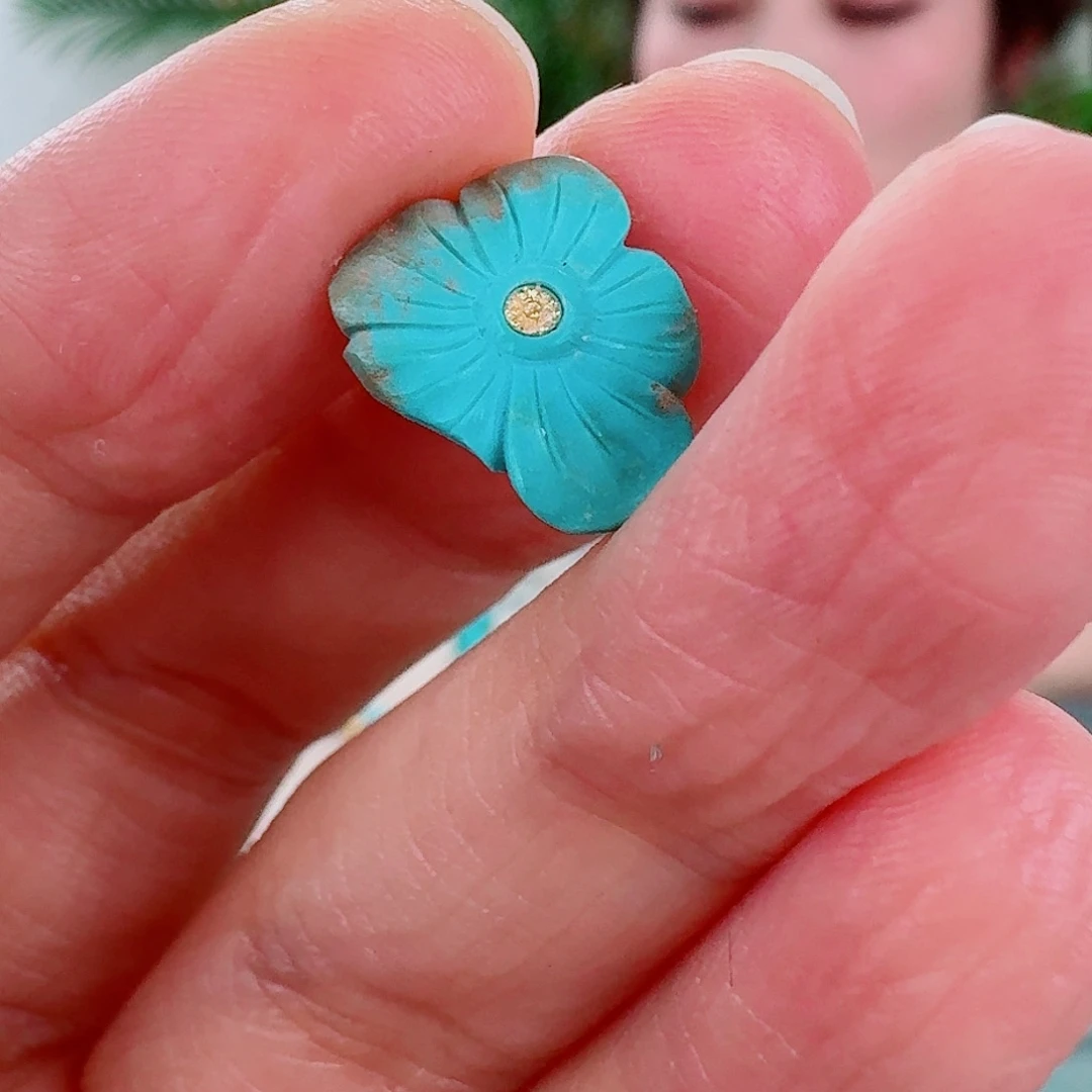 未镶嵌绿松石珠宝奇石