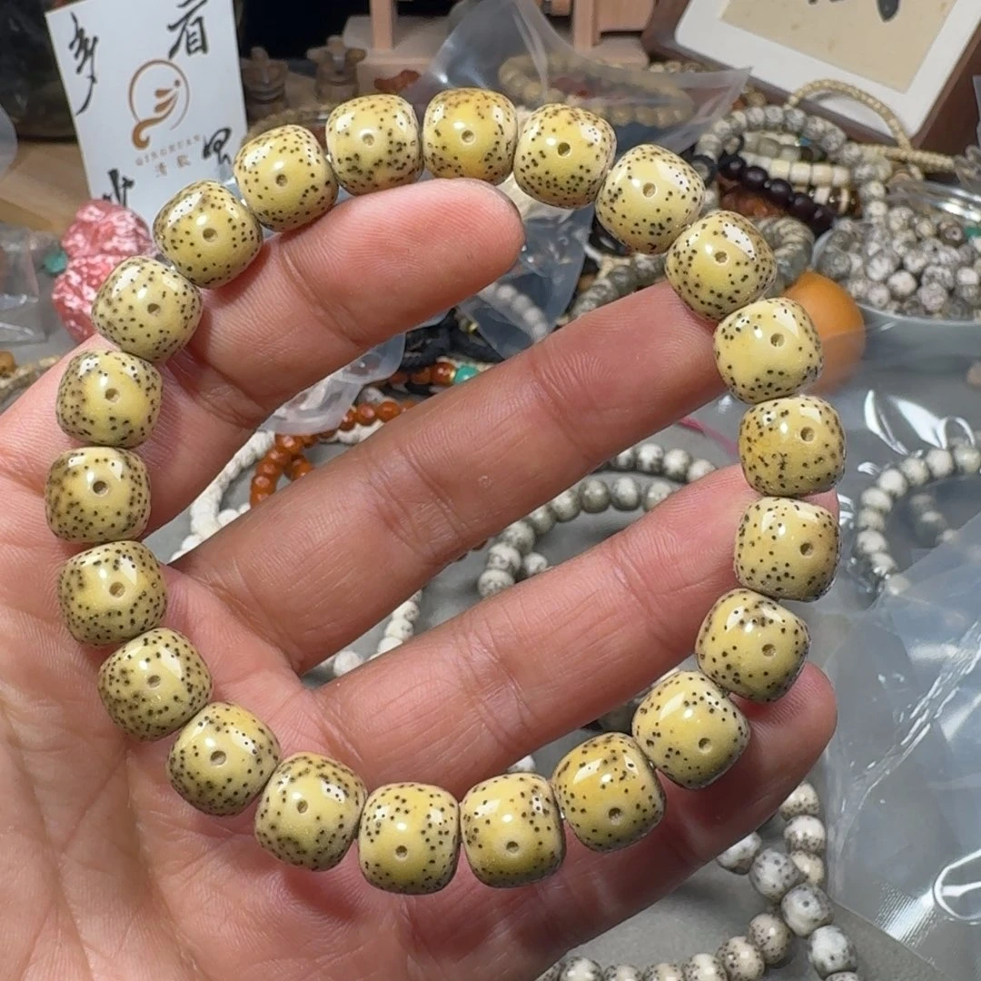 两***头星月菩提吊坠10.6mm星月菩提石玉料福利拍