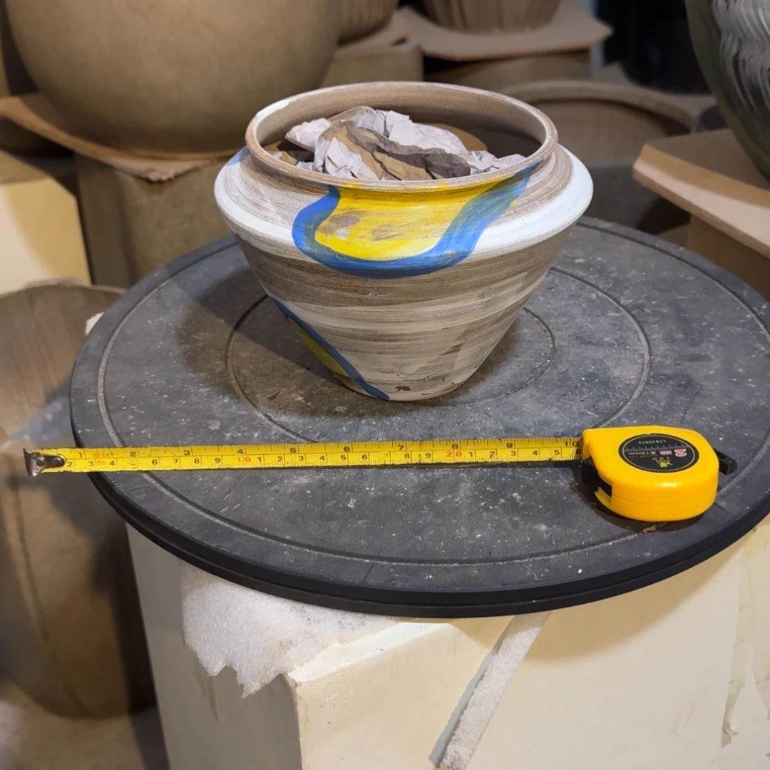 景德镇桌面陶瓷花盆