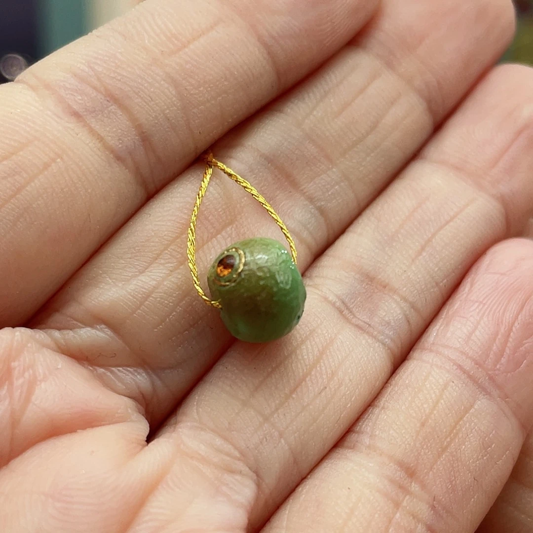 绿松石颈饰未镶嵌