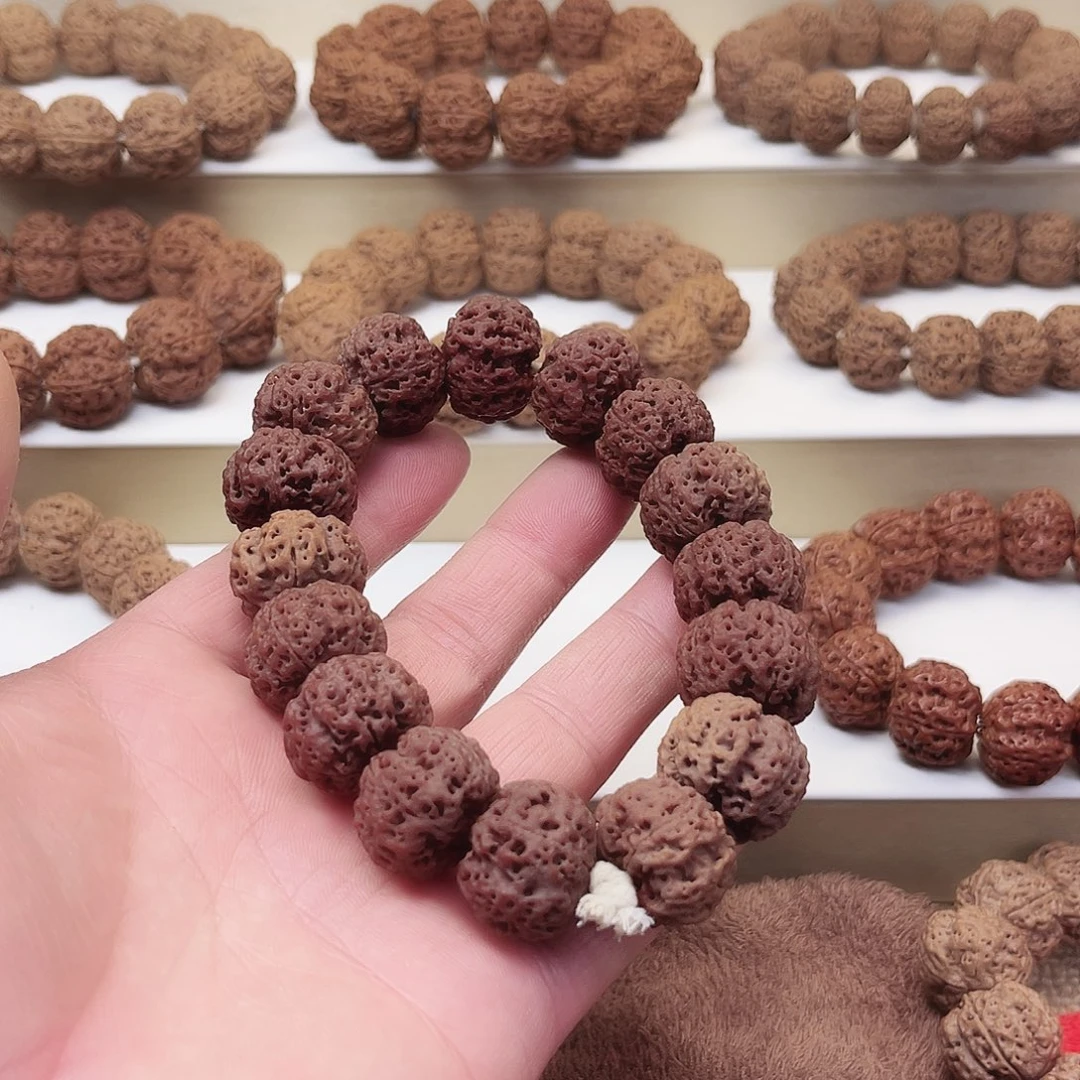 ****金刚菩提吊坠梅花