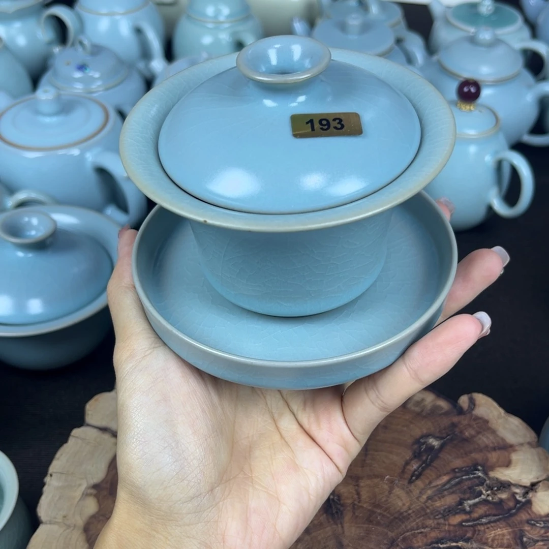 摆件193哈哈哈哈哈哈哈大瑕