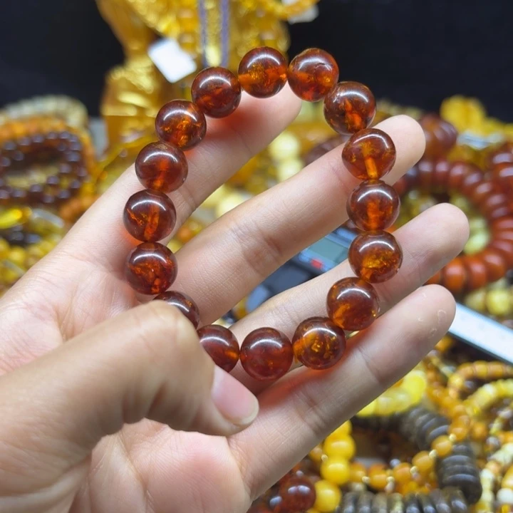 琥珀未镶嵌珠宝奇石