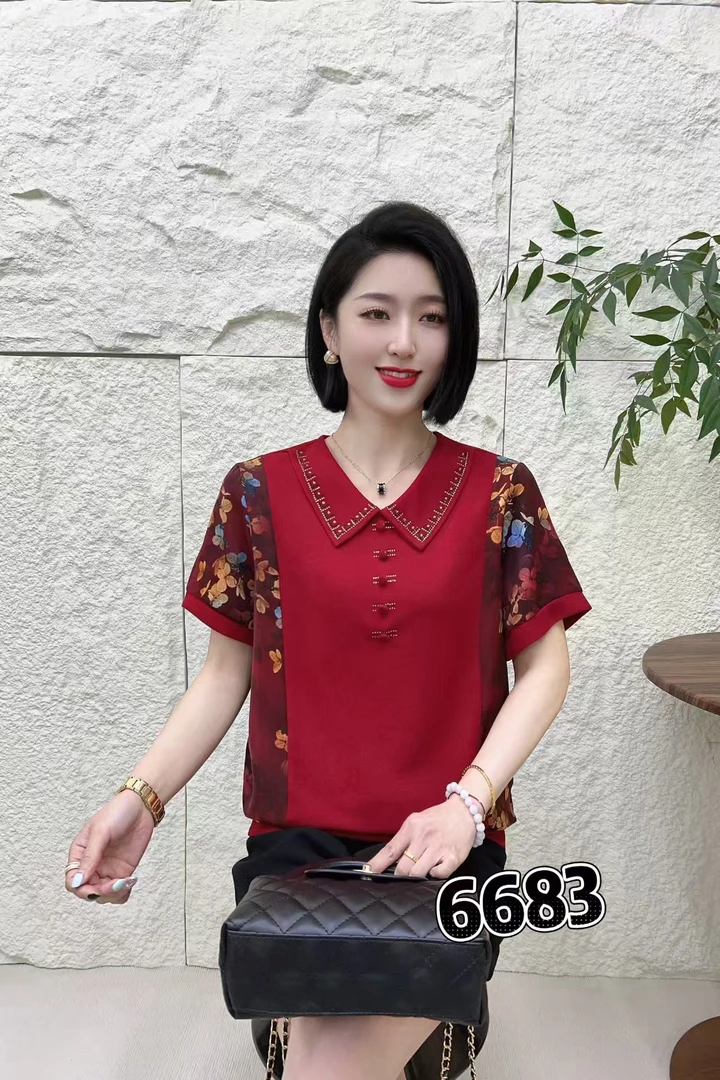 953时尚薄款休闲风中老年女装小衫妈妈装t恤打底衫宽松大码气质