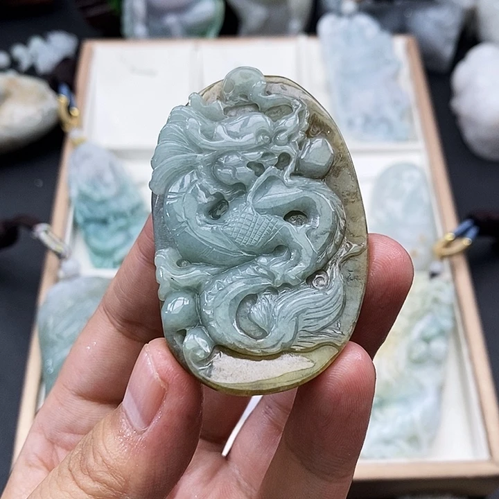 颈饰未镶嵌翡翠缅甸天然翡翠A货