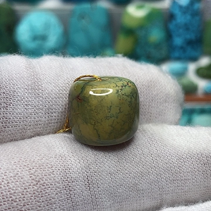 未镶嵌绿松石天然原矿 带武汉地大证书