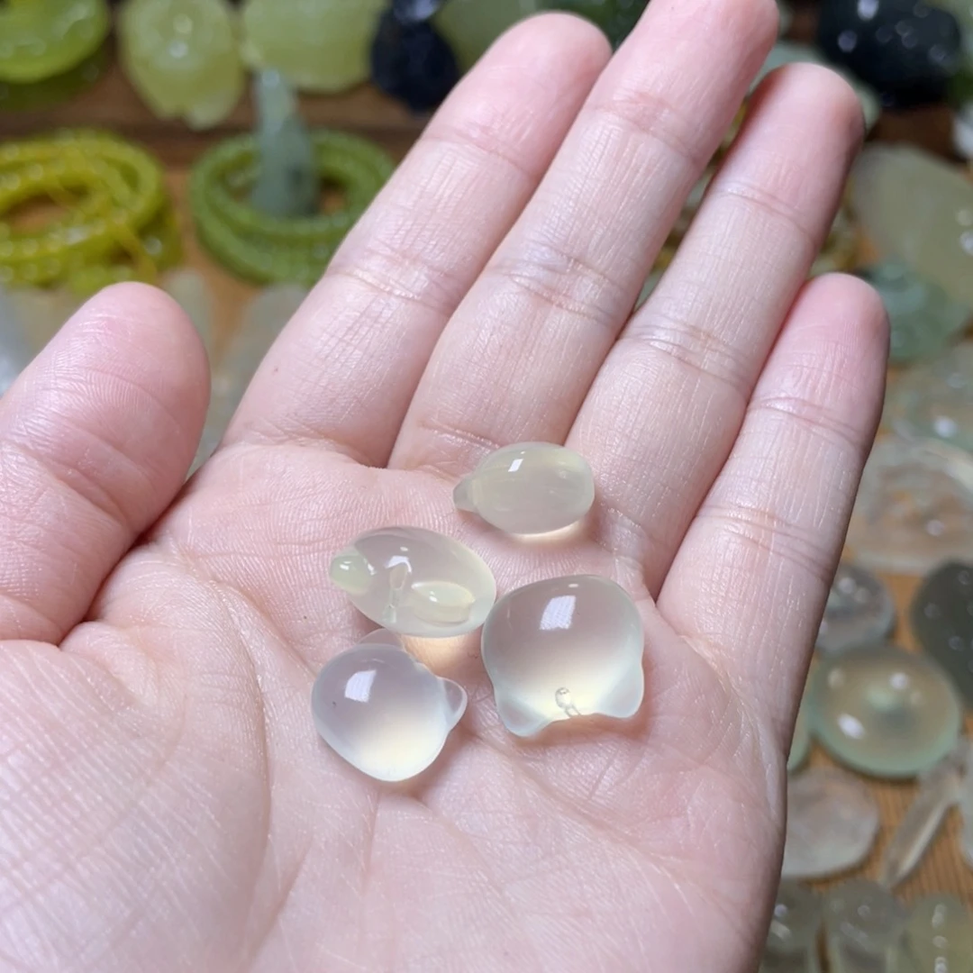 蛇纹石玉未镶嵌配饰醉*生