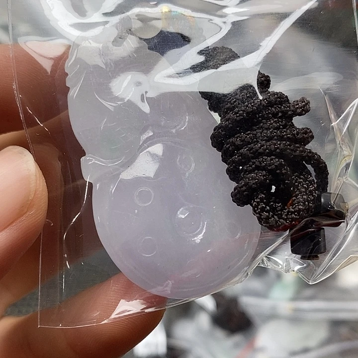 翡翠未镶嵌颈饰439