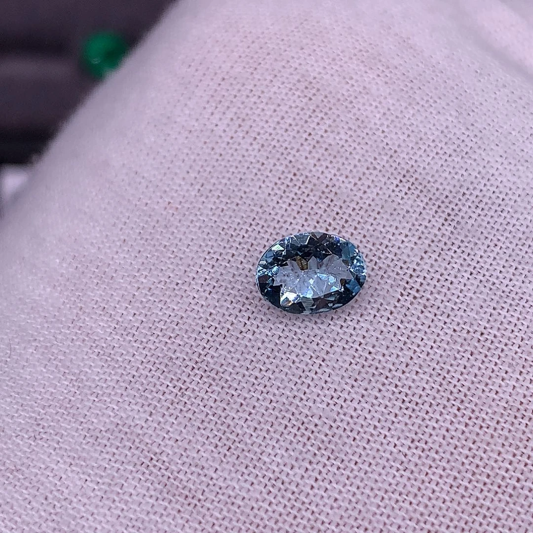 海蓝宝石裸石998878899