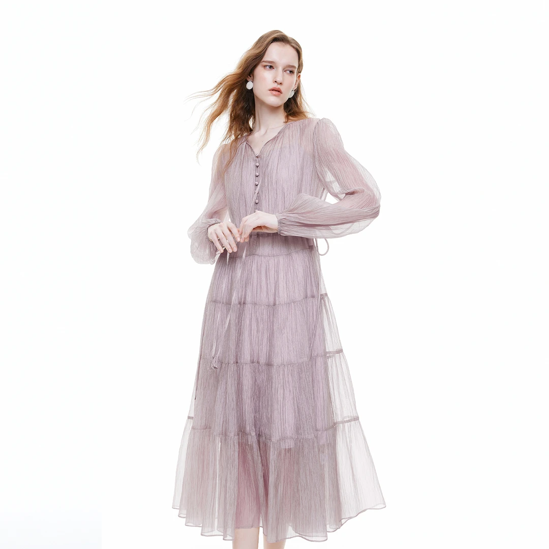 可可尼cocoon法式V领连衣裙2025夏季新款度假大摆长裙米白色裙子