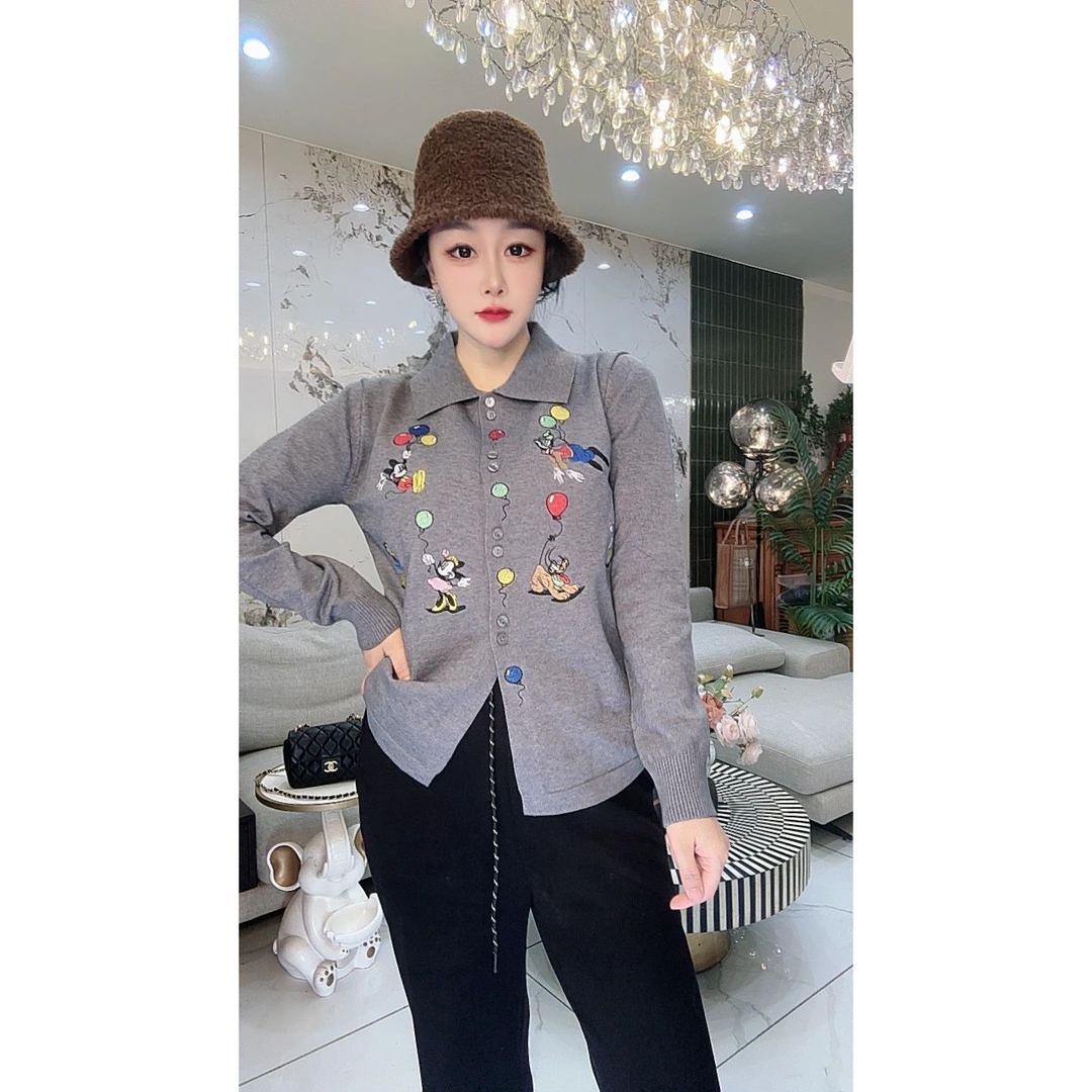 韩版减龄刺绣卡通米奇针织毛衣女秋冬慵懒风开衫翻领