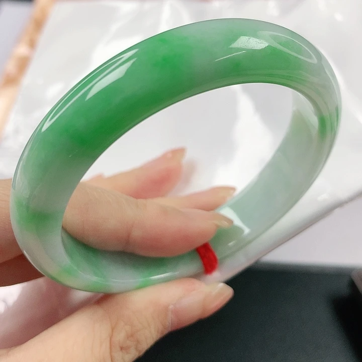 未镶嵌手镯翡翠，903