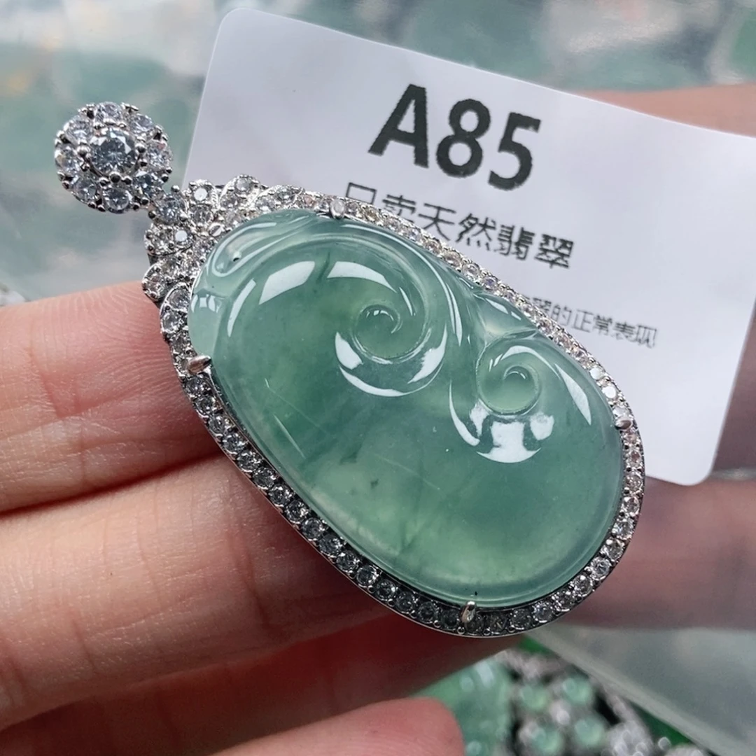 【闪购商品】颈饰未镶嵌翡翠