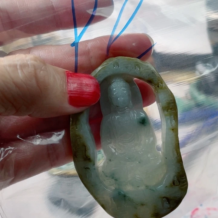 翡翠未镶嵌颈饰成品