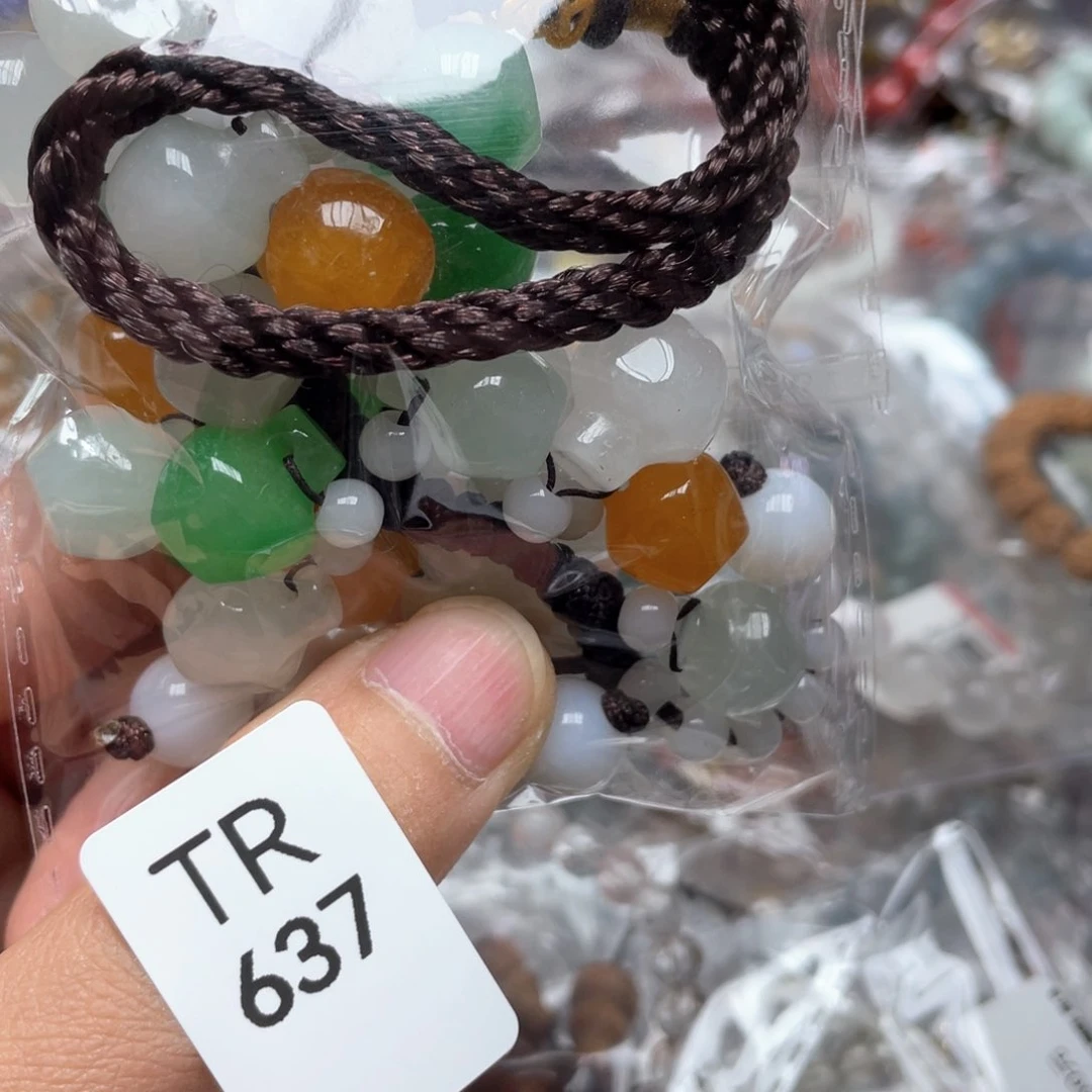 水晶多样性发一只未镶嵌