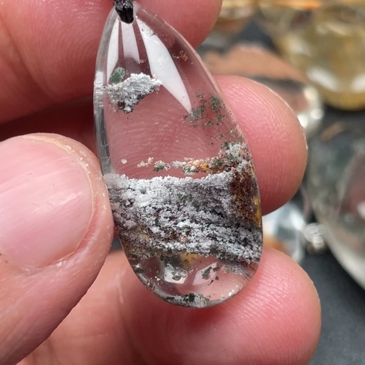 水晶吊坠(不含链)未镶嵌s****o