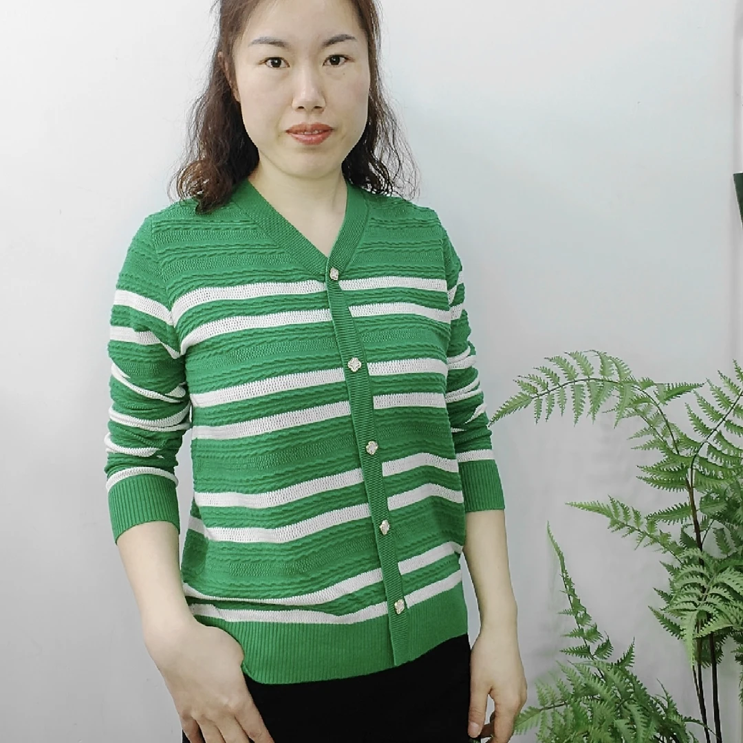 【名角服饰】【天横条V领毛衣】时尚百搭女士长袖条纹春秋休闲毛衣