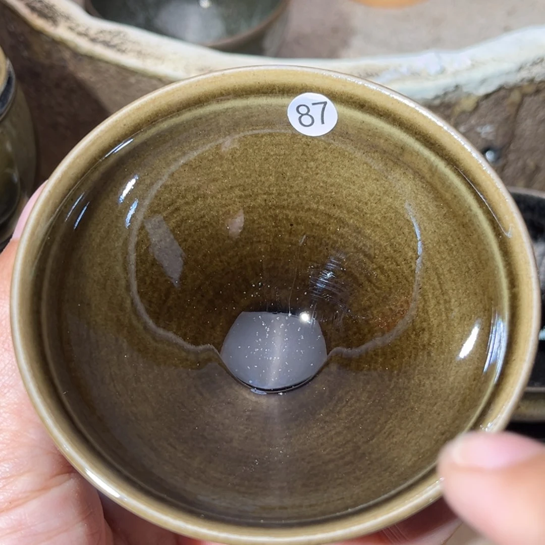 茶盏义兴龙窑坚持真柴烧微瑕