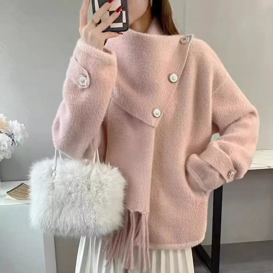 法式小香风围巾领多巴胺毛衣外套女2025秋冬新款宽松加厚针织开衫