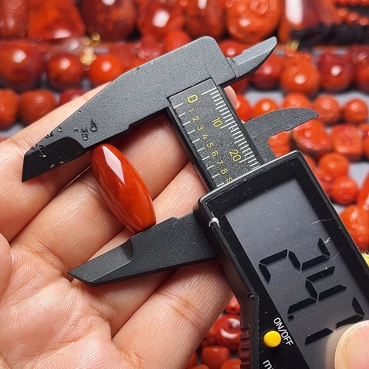 南红玛瑙未镶嵌配饰火焰纹桶珠10.7mm